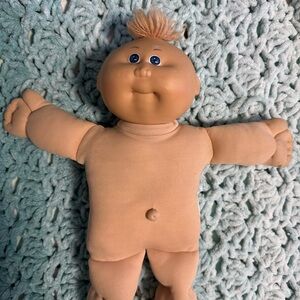 Cabbage patch doll vintage 1983